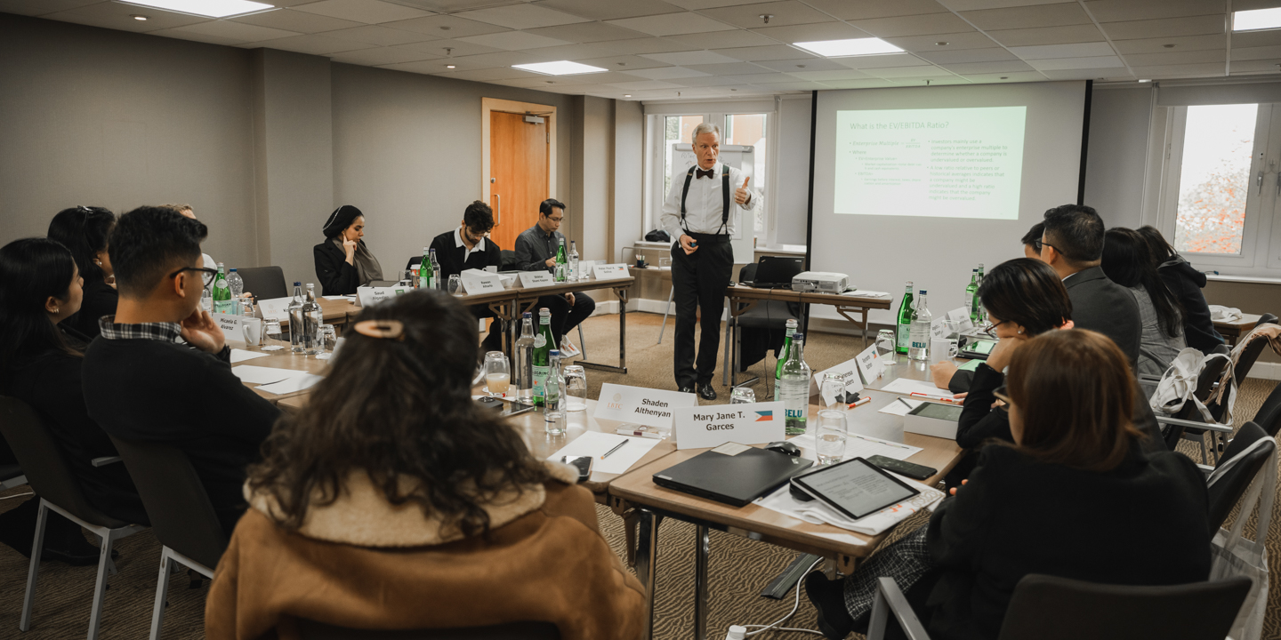 Operations Strategy – Communication and Handover training workshop in London, UK
